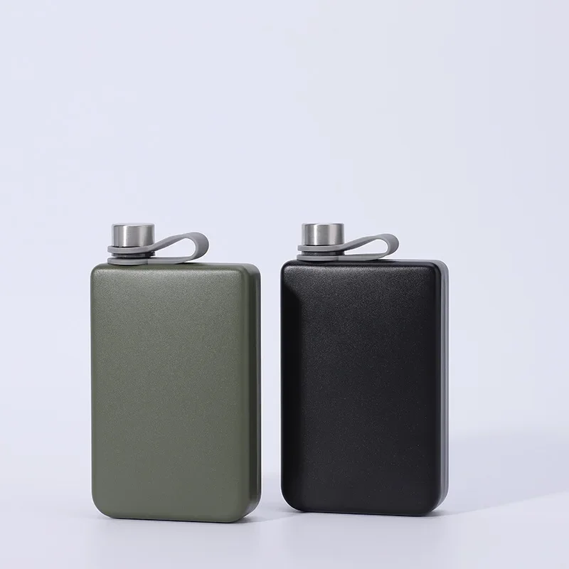 Whiskey Hip Flask Wine Jug 304 Stainless Steel 9oz Camping Pocket Metal Flask for Liquor Men Drinking Whiskey Alcohol Groomsmen