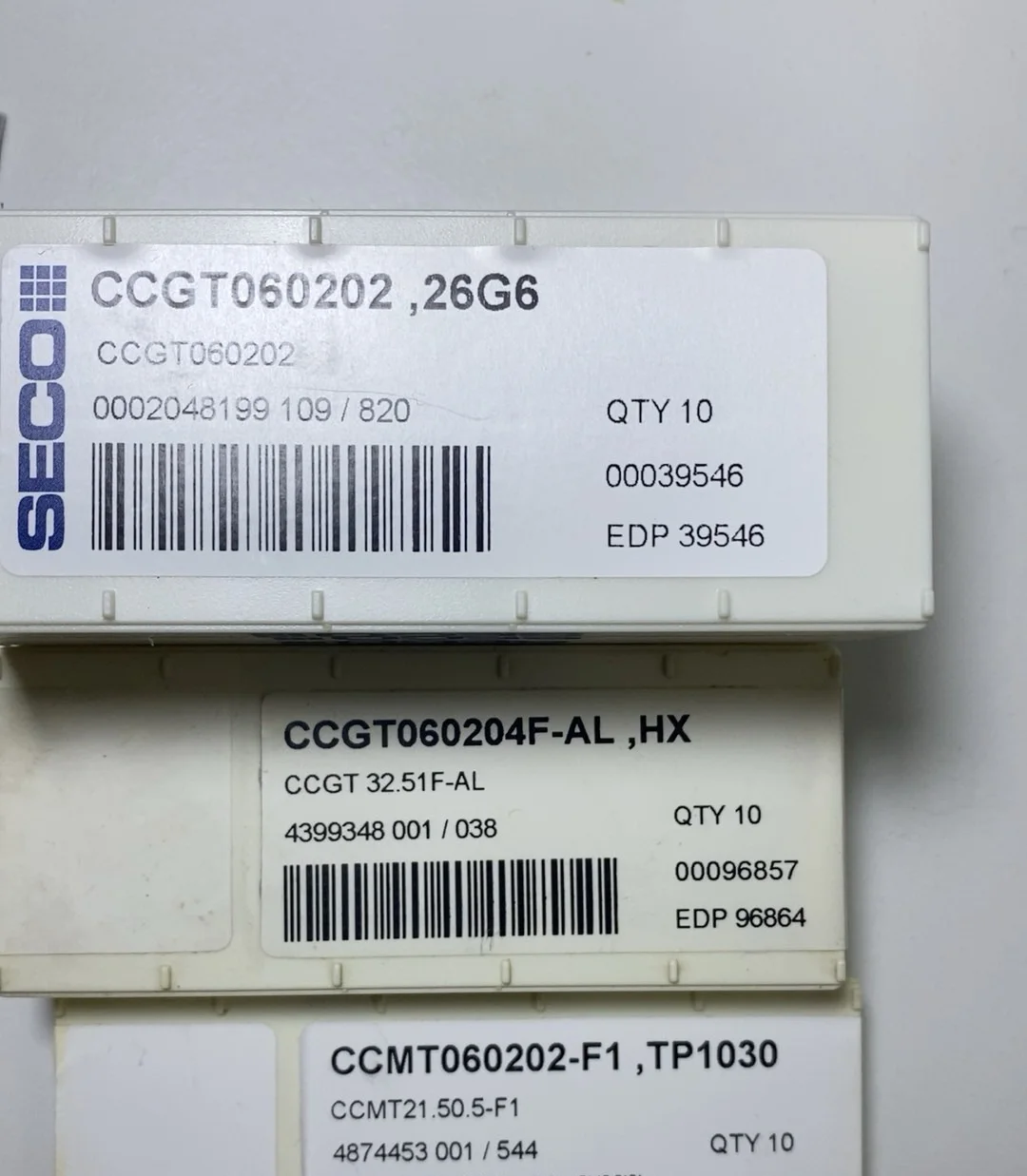 

Hard alloy cutting blades CCGT09T304，26G6