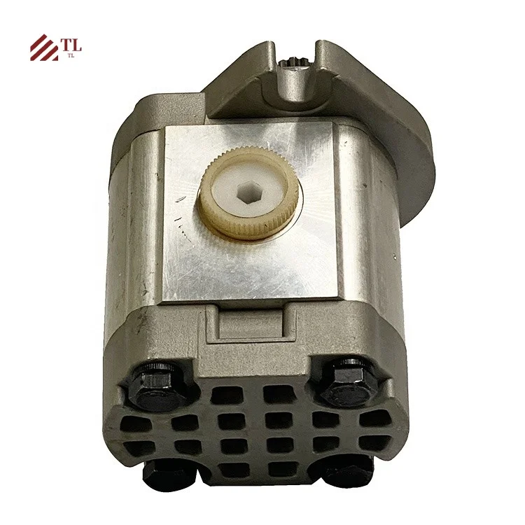 For  Hitachi ZX200 ZX230 Excavator Gear Pump Pilot Pump 4276918 9218005 HPV102 HPV118 for Sale
