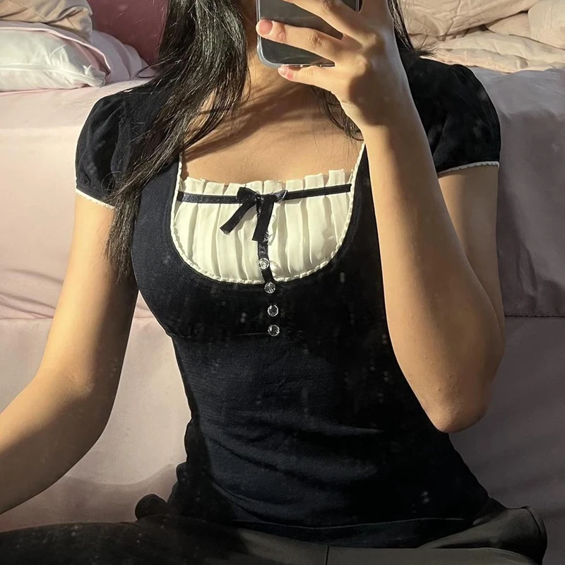 

Harajuku Grunge T-shirt Women Korean Preppy Style Kawaii Bow Crop Top Vintage Patchwork Square Collare Puff Sleeve Milkmaid Top