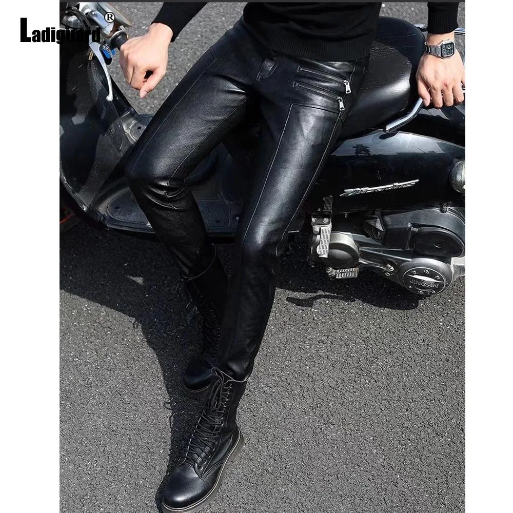 

2025 Mens Fashion Rock Style PU Leather Pants Sexy Night Club Dance Pants Men's Matte Faux Leather Slim Motorcycle Trousers New