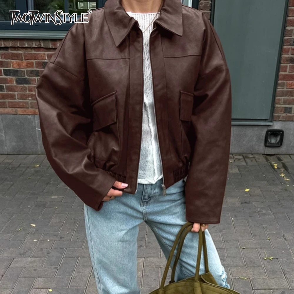 

TWOTWINSTYLE American Retro Style Bomber Jacket for Women Lapel Long Sleeve Spliced Big Pockets Leather Jackets Female Autumn