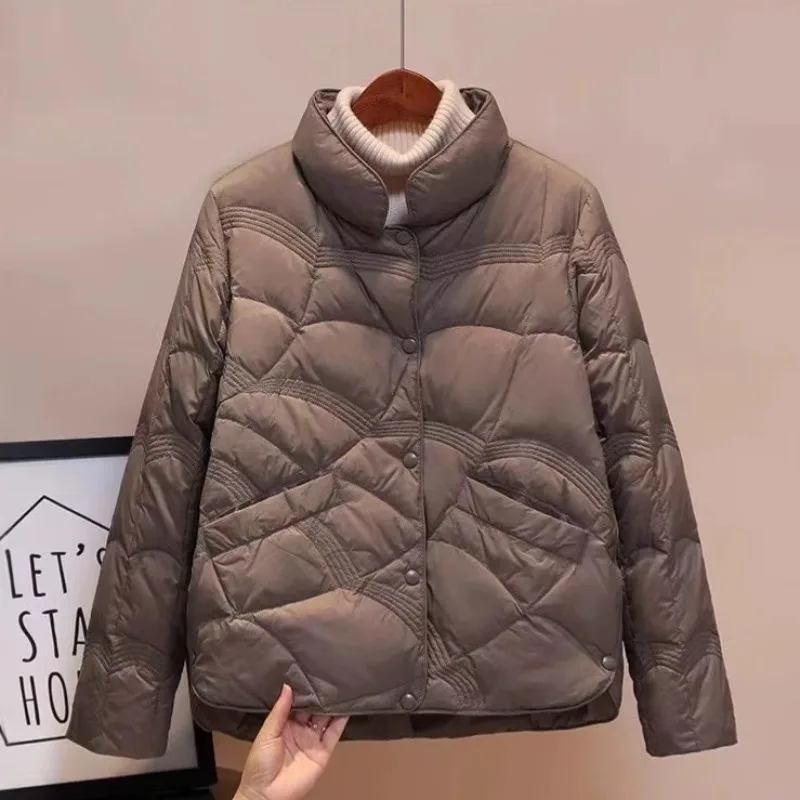Chaqueta de plumón para mujer, abrigo corto acolchado cálido con cuello levantado, abrigo ligero fino de plumón de pato blanco a la moda, Top de otoño e invierno