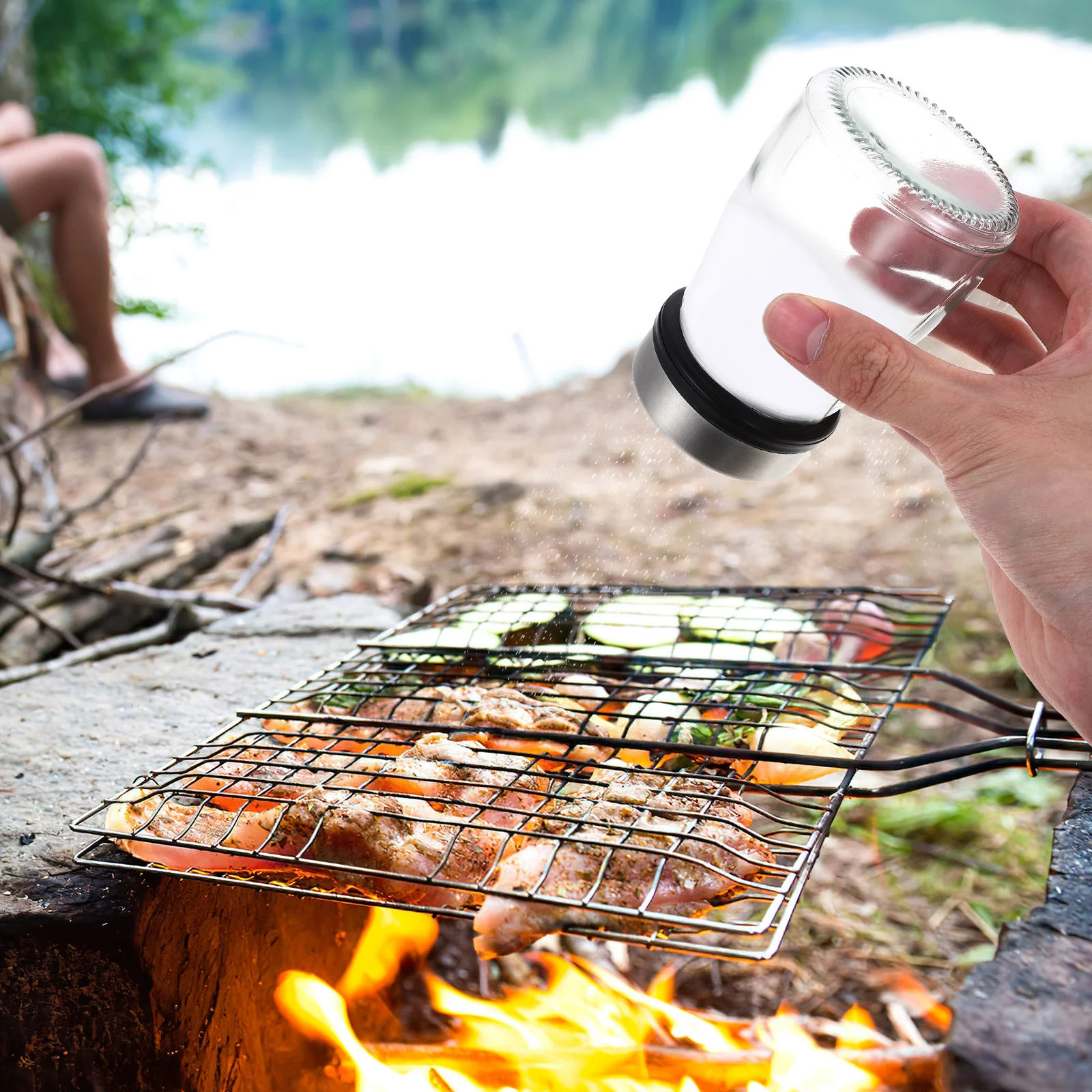 

Long Lasting Stainless Steel Condiment Jar for Salt Pepper Sugar Multipurpose Kitchen Gadget Seasoning Shaker