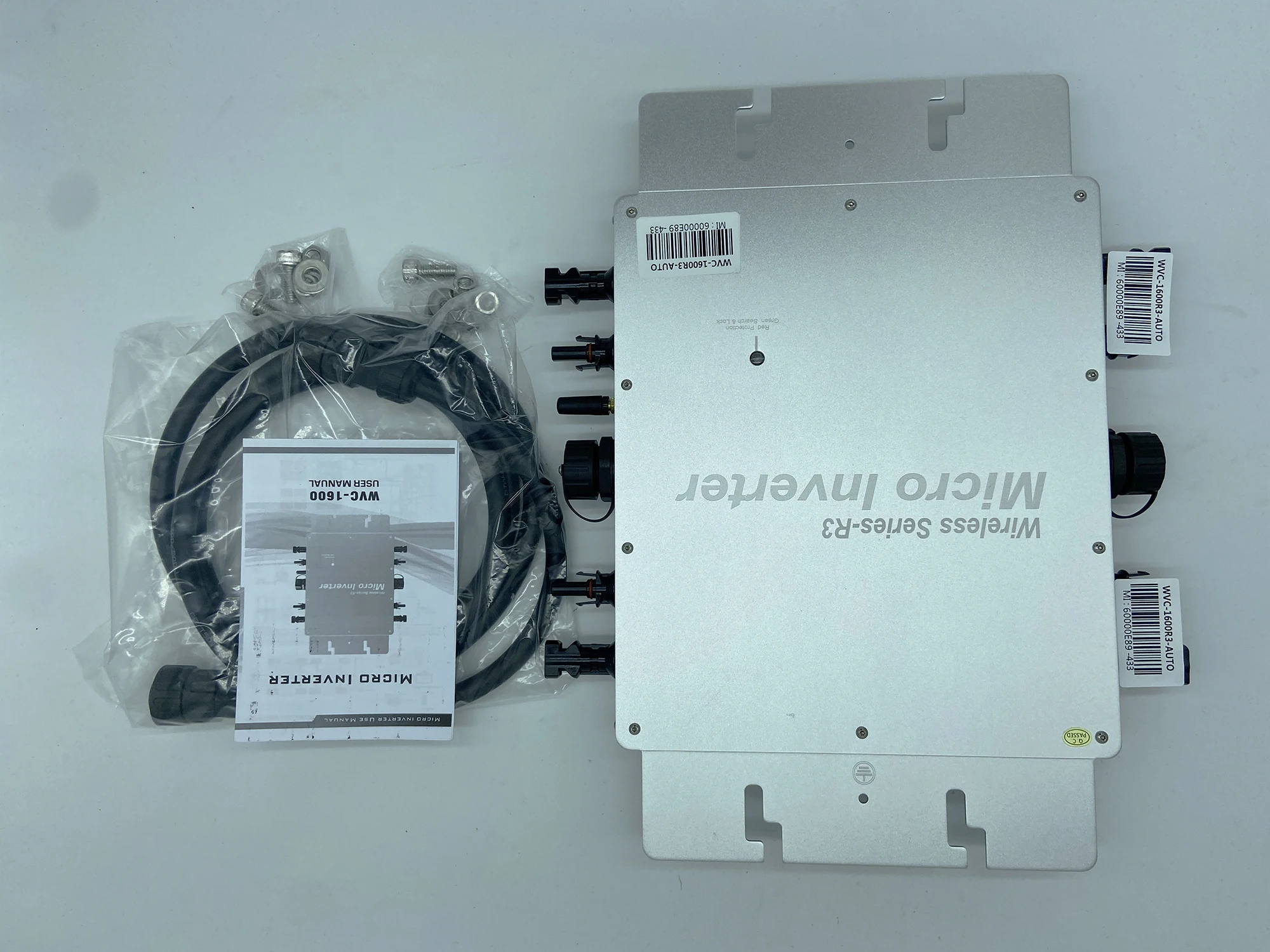 Solar Grid Connected Micro Inverter 600W 2800W DC 22-60V To AC 110V/230V Waterproof IP65 Household Appliance Conver