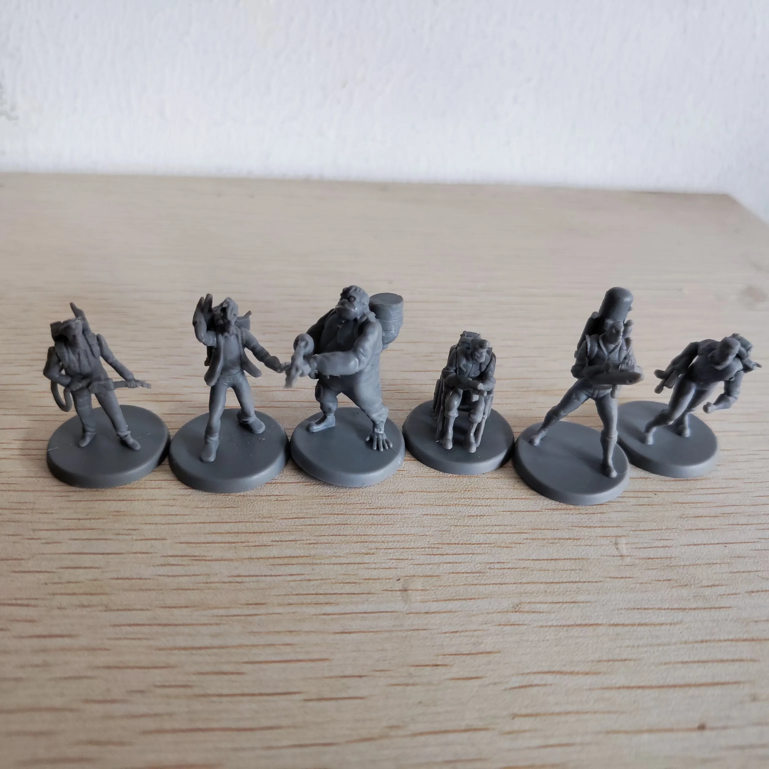 13 قطعة كيك ستارتر Cryptozoic GHOSTBUSTERS هيلكوبتر لوحة سيارة لعبة مصغرة