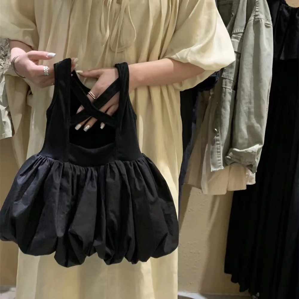 Letnia sukienka dla małych dziewczynek czarna słodka fajna wiatrowa krzyżowa bez pleców Off Shoulder Party Princess sukienki bez rękawów dla dziewczynek w wieku 1-7 lat