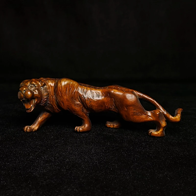 YIZHU CULTUER ART Size 5 Inch Old Chinese Hand Carved Boxwood Wood Tiger Figurine Statue Home Desk Decoration Netsuke Collection