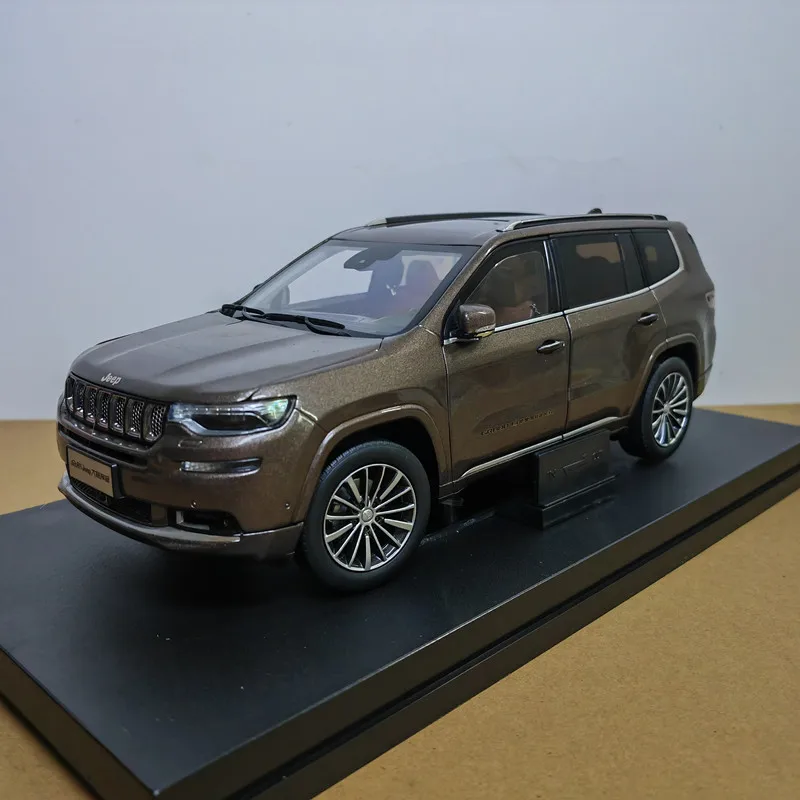 Diecast in scala 1:18 GAC FICA Jeep Grand Commander modello di automobile in lega giocattolo da collezione regalo souvenir display ornamenti
