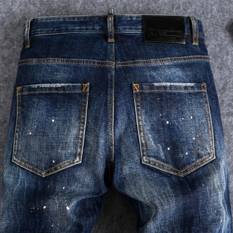 

Мужские джинсы Street Designer Fashion: ретро-винтажные синие стрейчевые джинсы с эффектом потертости и кожаными нашивками, брендовые джинсовые брюки