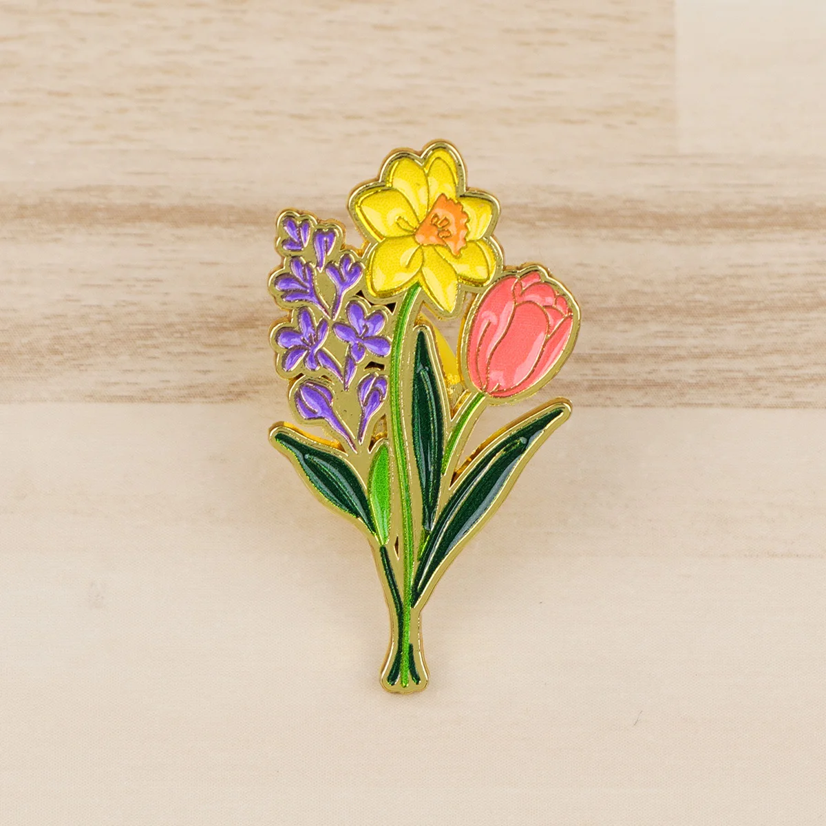 

Милые эмалевые значки-броши в виде букетов цветов для рюкзаков, одежды, для девочек и женщин, аксессуары для игрушек