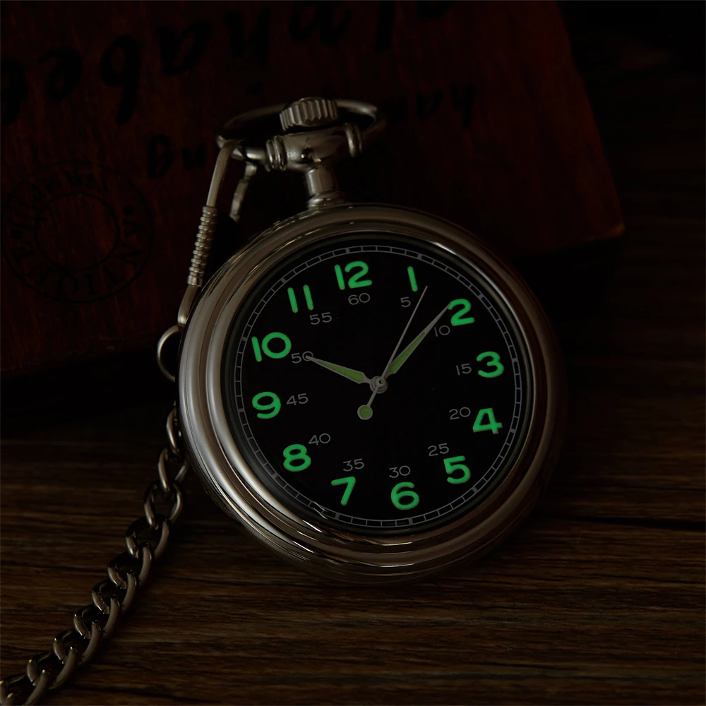 Nowy, klasyczny, świecący, prosty zegarek kieszonkowy w stylu retro, z odkrytymi podwójnymi cyframi arabskimi, odpowiedni dla mężczyzn i kobiet