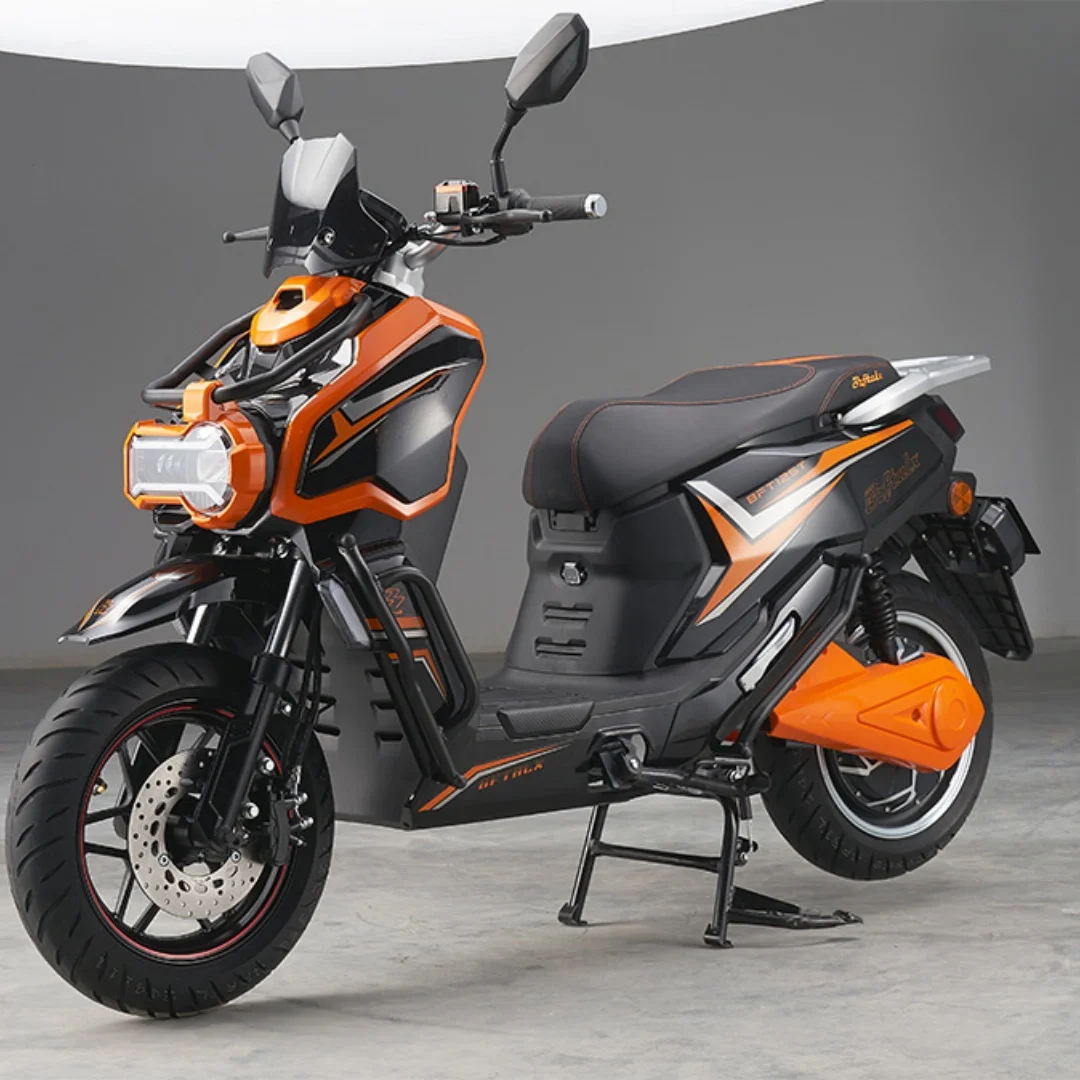 High Quality 60V 72V 1500W Racing Electric Motorcycle with Smart 50km Range Rear Hub Motor Suspension Fork & Steel Frame