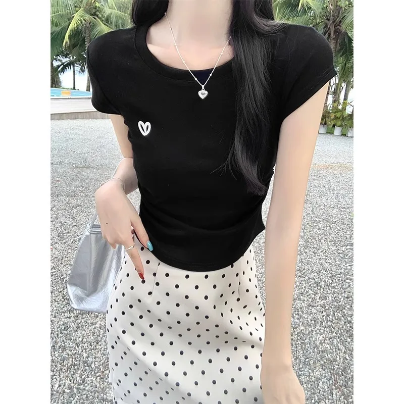 T-Shirt d'été à manches courtes, couleur unie, col rond, Anti-âge, épaules, taille plissée, broderie, coupe cintrée