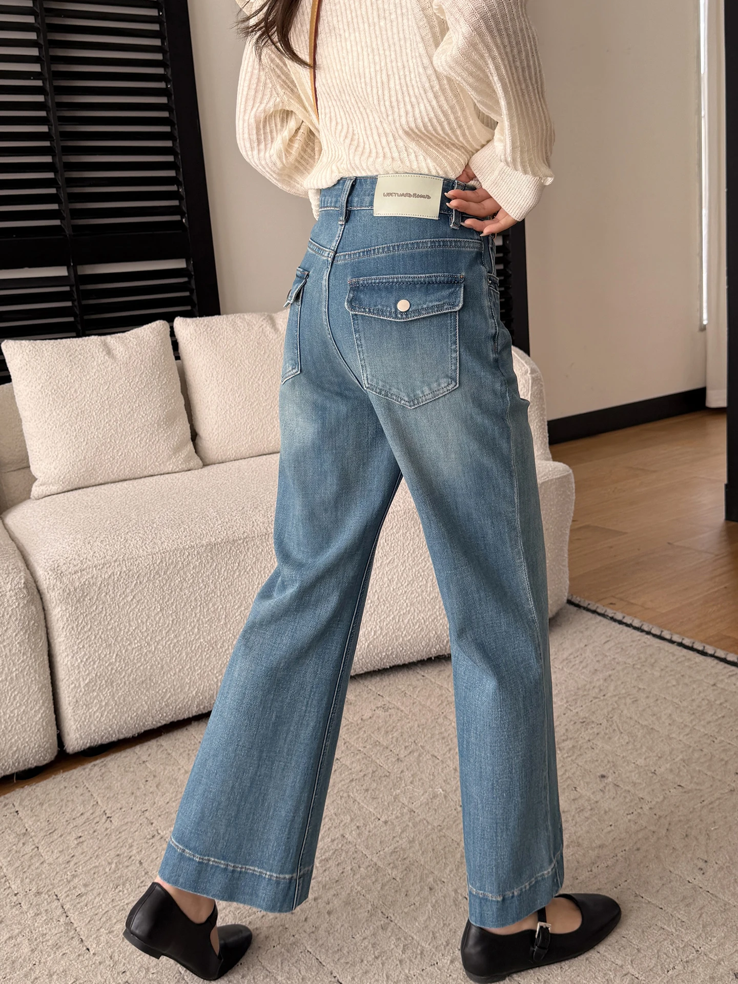 

in Style Loose Wide Leg Jeans High Waist Bootcut Denim Pants Spring Collection Ladies Casual Slim Fit Cotton Jeans