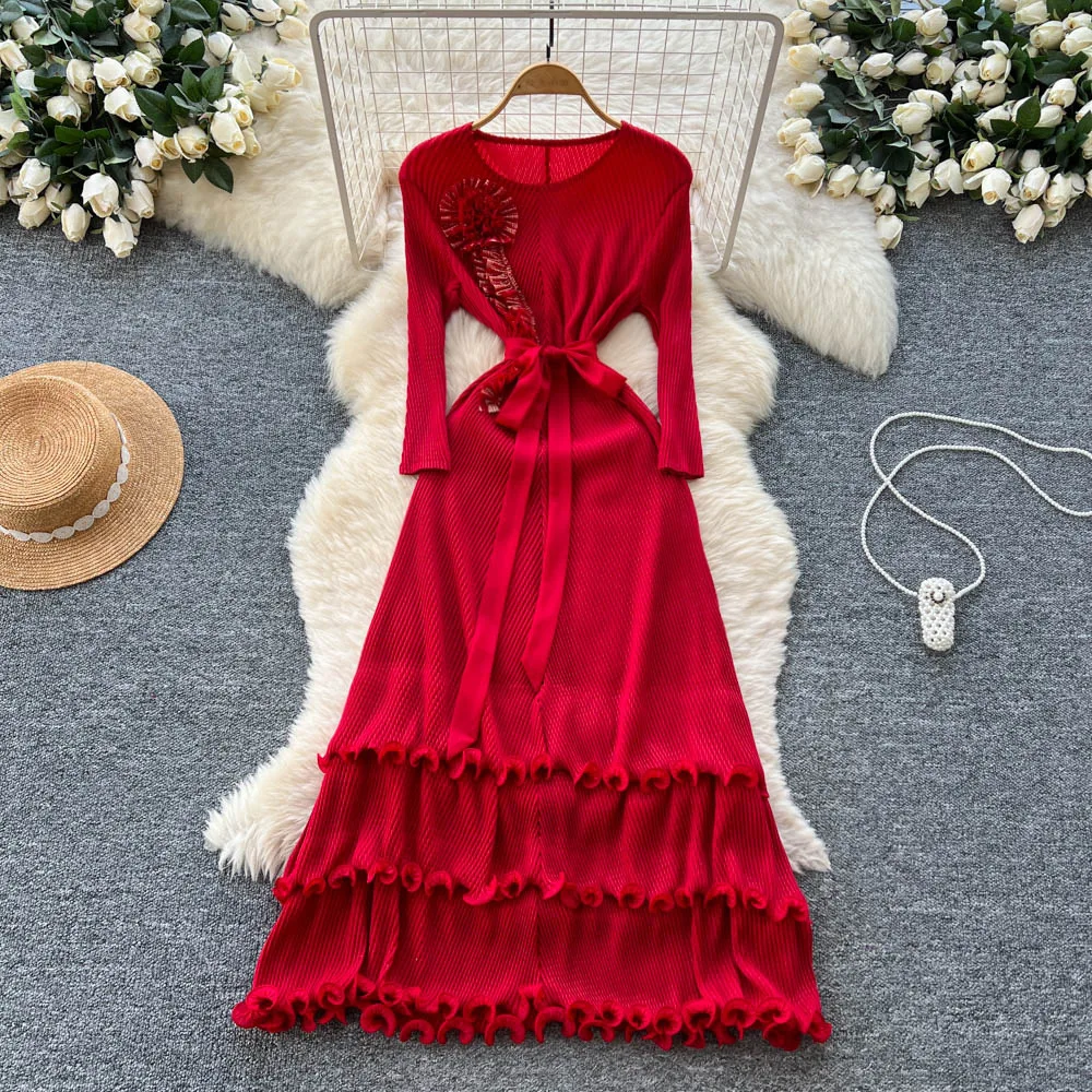 

2025 Design Sense, плиссированное платье с трехмерным цветочным ремешком на талии, женская осенняя плиссированная длинная юбка Miyake