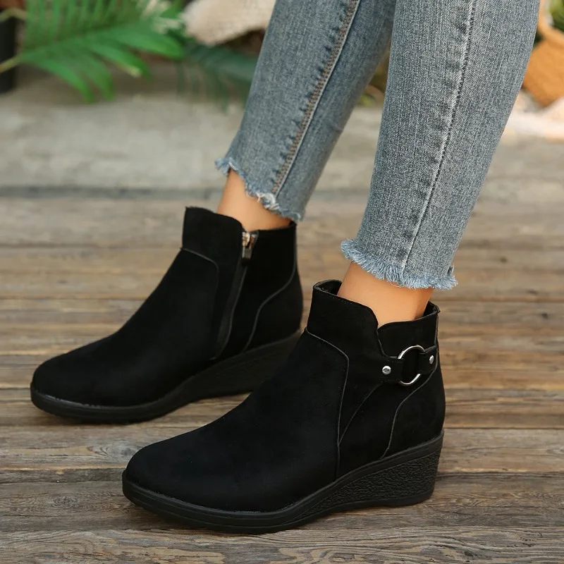 Thick-soled Cotton Shoes for Women, 2026 New Style, Padded and Matte Short Boots