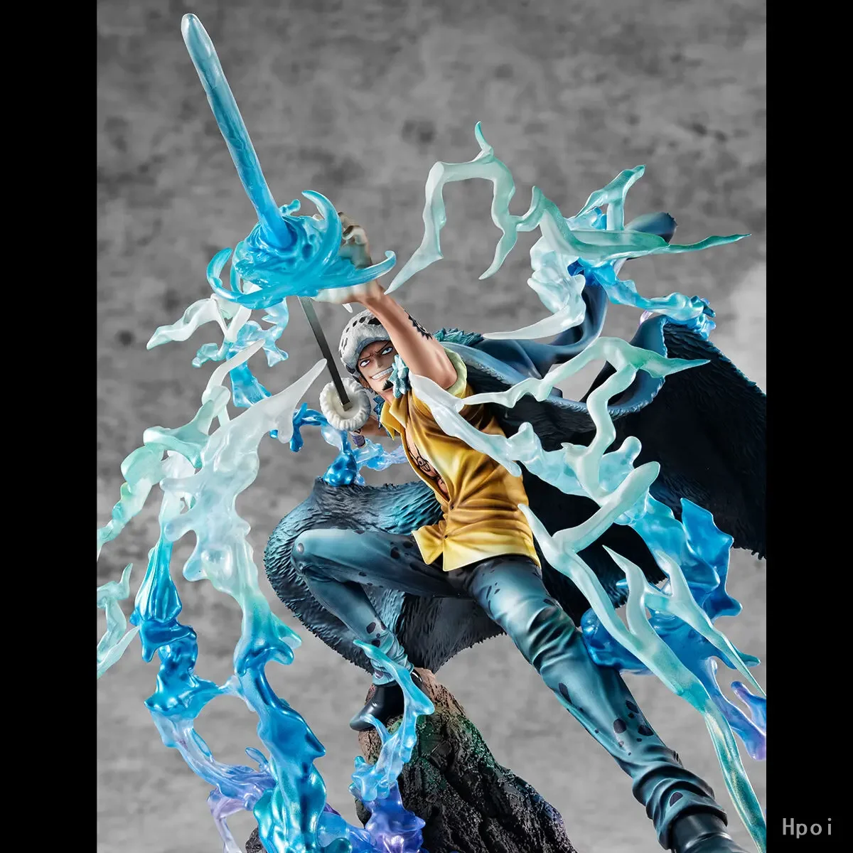 

MegaHouse Portrait of Pirates Maximum ONE PIECE TRAFALGAR.LAW Awakening Ornament