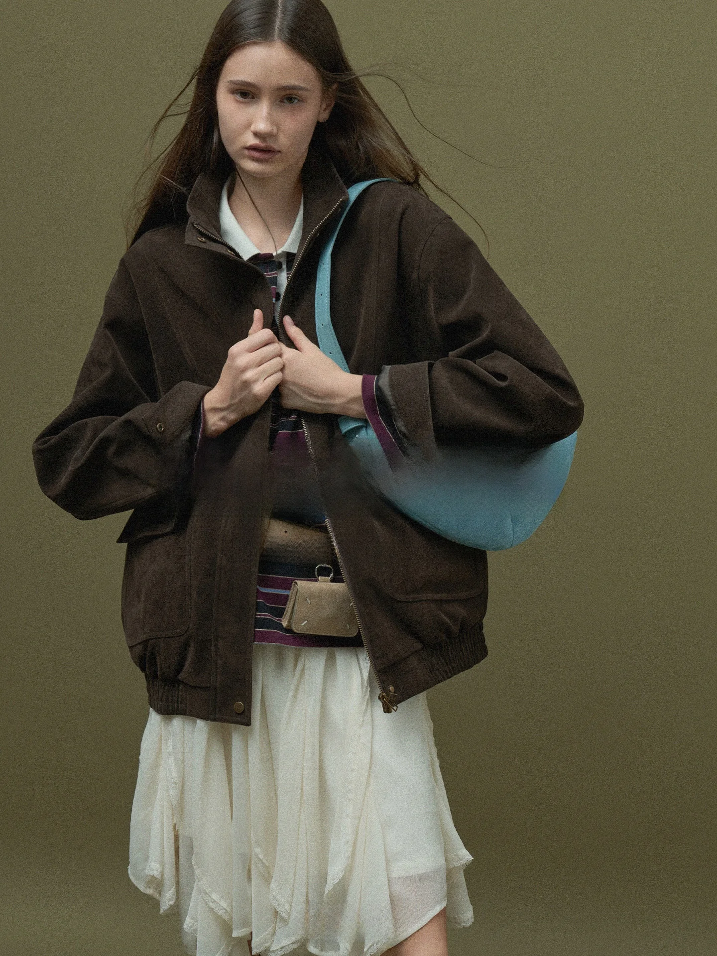 

Женское замшевое пальто с двойной молнией и воротником-стойкой, повседневное, с длинными рукавами, многоразовое, модная осенняя коллекция