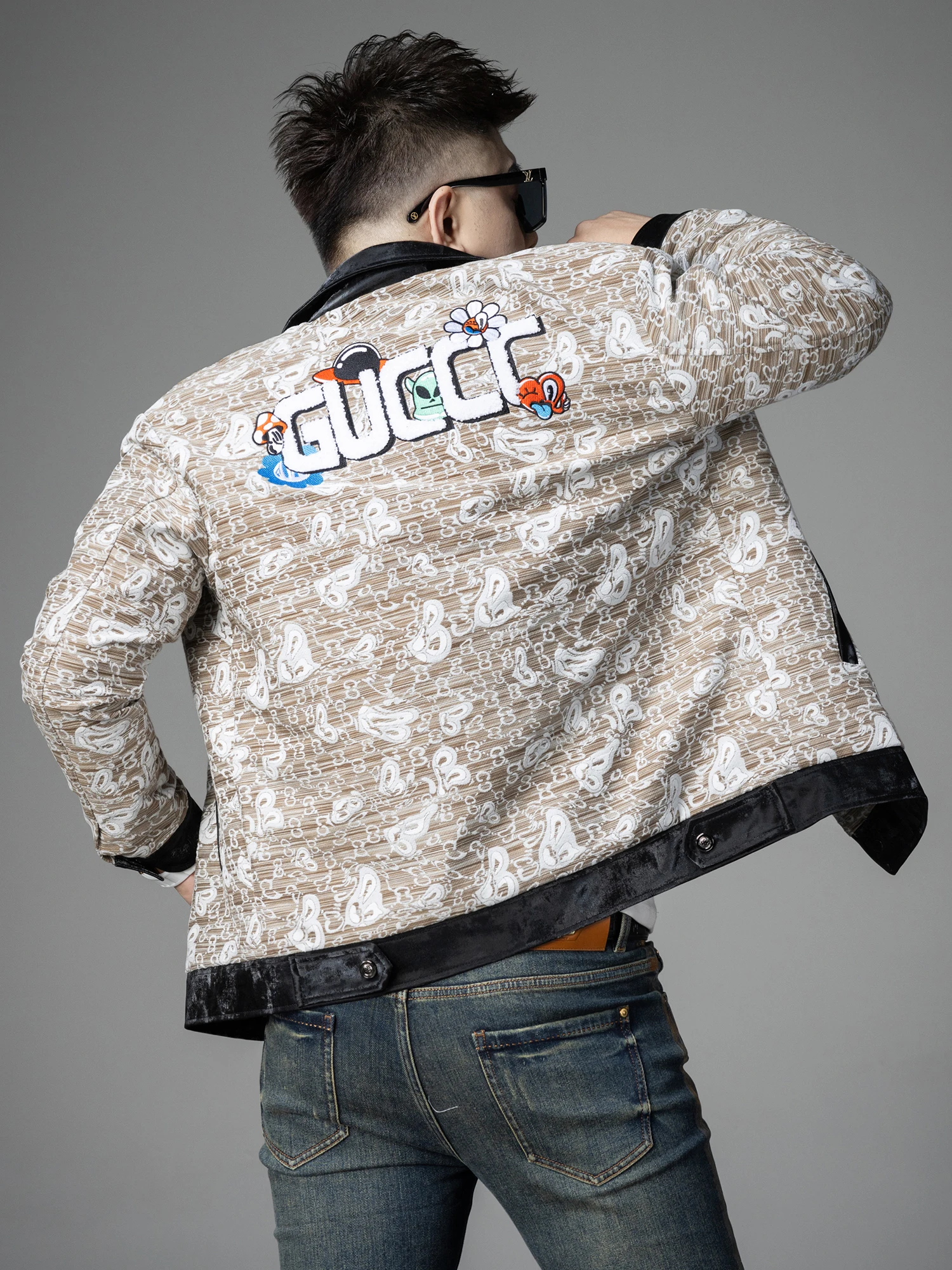 

Ele Embroidered Floral Casual Jaet for Men Khaki Color Autumn Winter Faionable Men's Clothing High-End Stand Model