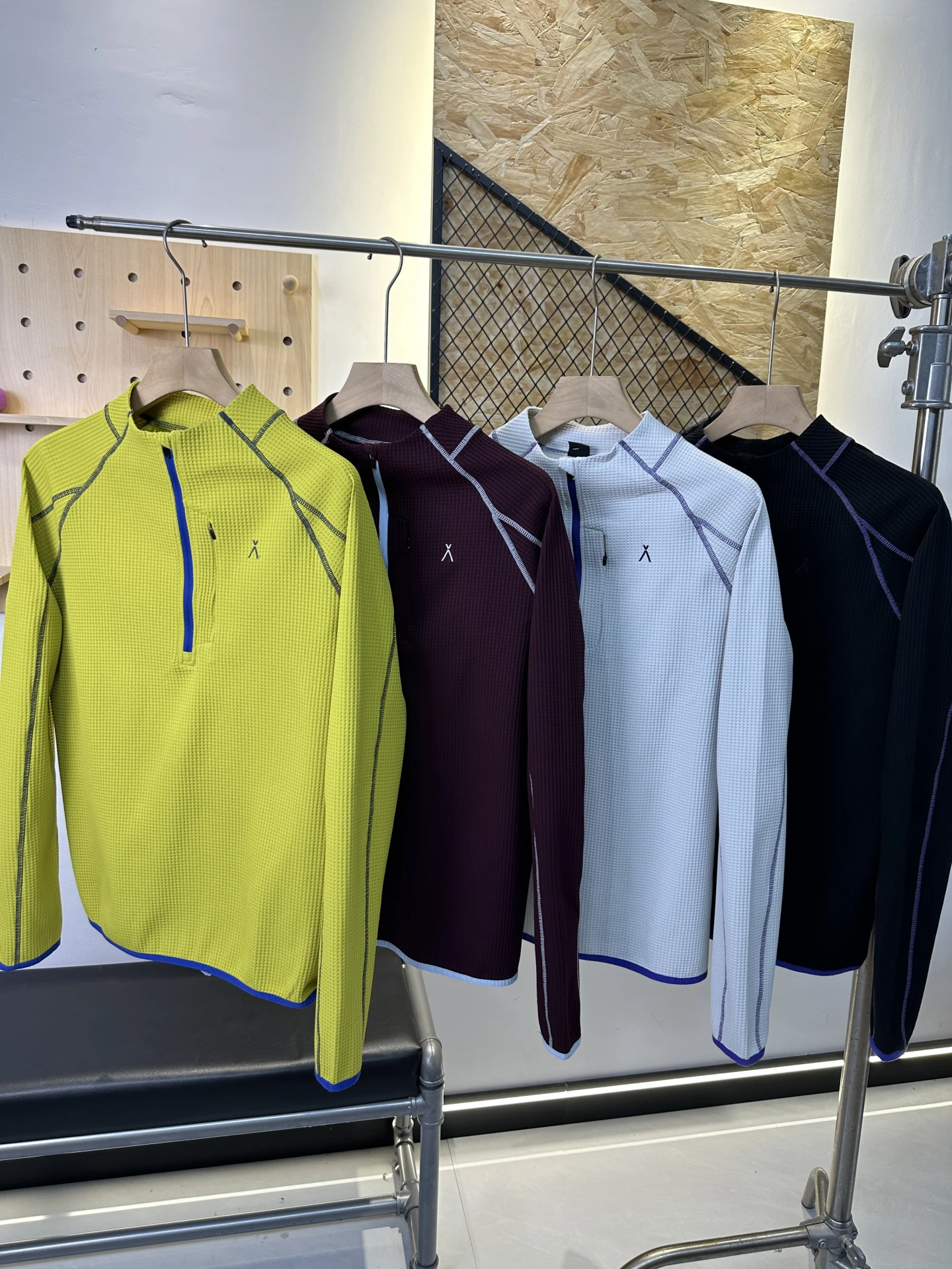 

American Trendy Sle Long Sve Wfle Fabric Stand Collar f Zip Outdoor Men's And Women's T-irt Sweatirt