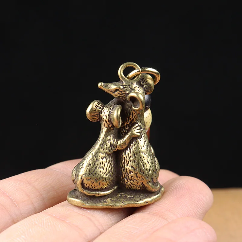 Vintage Brass Solid Zodiac Rat Lovely Lanyanrd Keychain Pendant Mother\'s Day Baby Hug Mommy Statue Car Key Chains Hanging Gifts