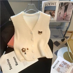 Korean Version V-neck Knitted Vest Women's Three-dimensional Flower Sleeveless Vest Cardigan Women's Shoulder