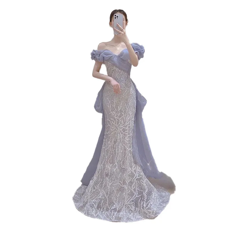 Vestido de Noche Largo de Verano 2026 para Mujer, Nuevo, con un Solo Hombro, Brillante, Estilo Cola de Pez, Elegante, Estilizador, para Fiesta o Brindis Nupcial