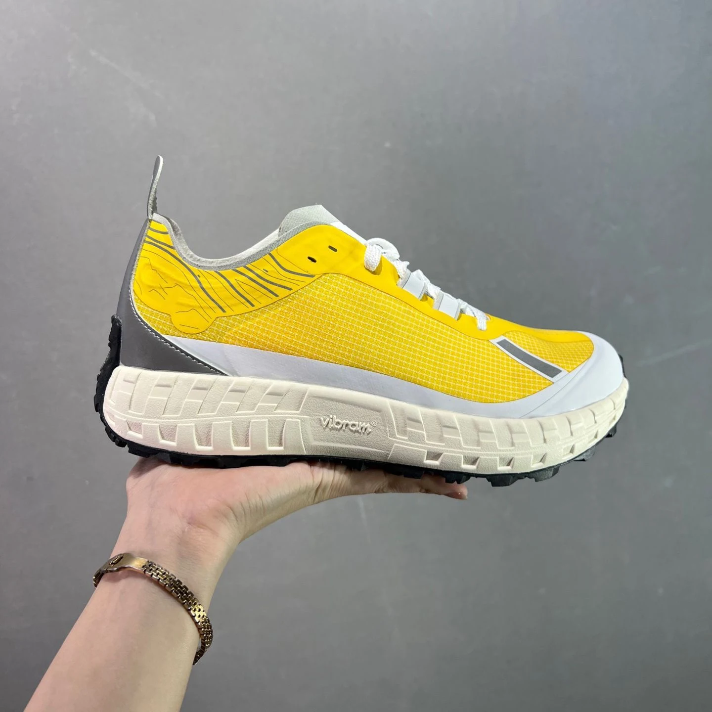 Bestselling New 2025 High-Quality Lightweight Walking Shoes Non-Slip, Wear-Resistant Shoes Casual Athletic Shoes Excellent