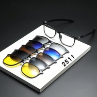 6 In 1 Spectacle Frame Men Women With 5 PCS Clip On Polarized Sunglasses Magnetic Glasses Male Computer Optical 2511