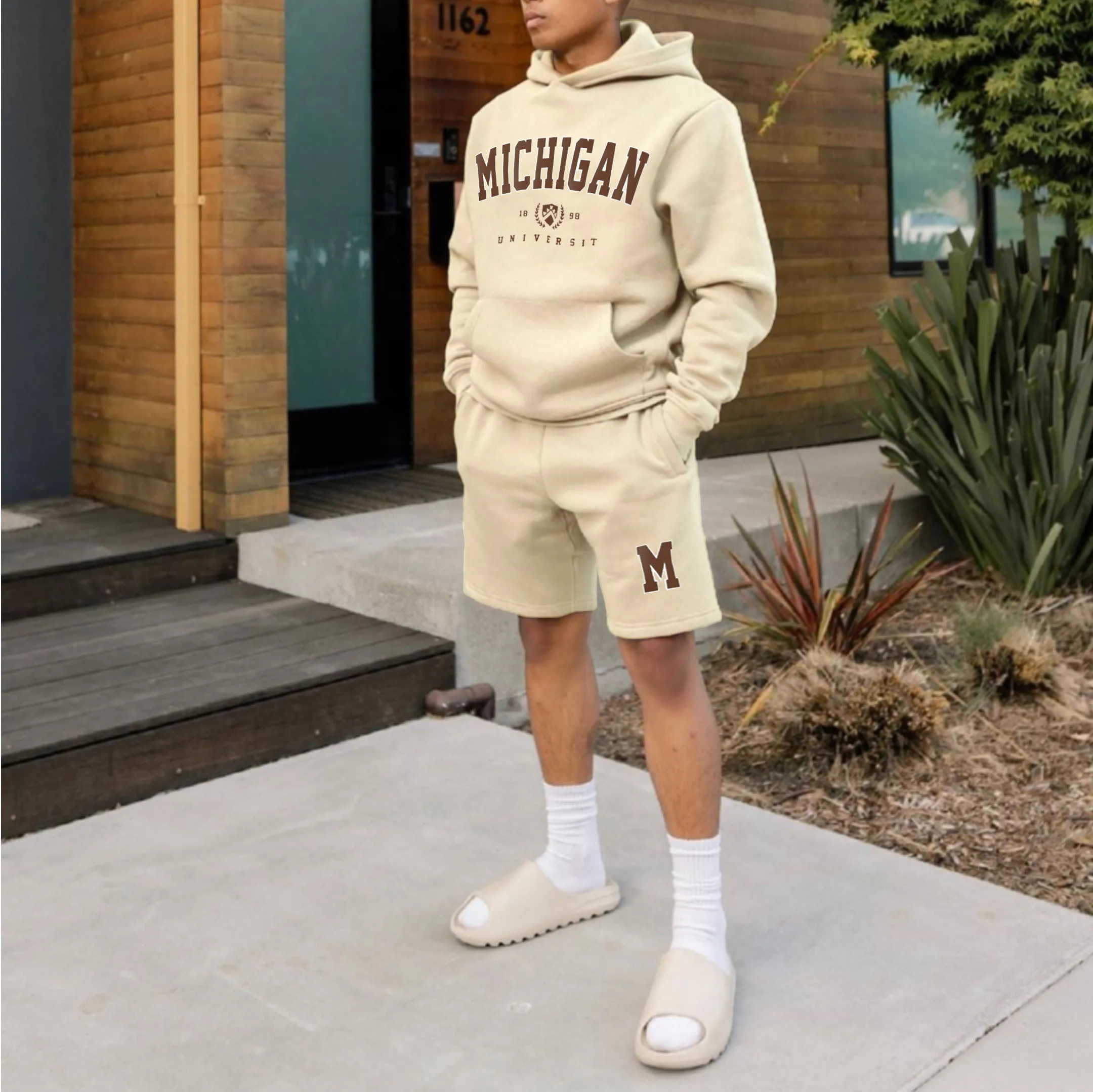 Daily Home Minimalistischer Basic-Druck, bequemes Kapuzen-Sweatshirt mit Kordelzug, lockere Shorts, zweiteiliges Set MC11-MA1