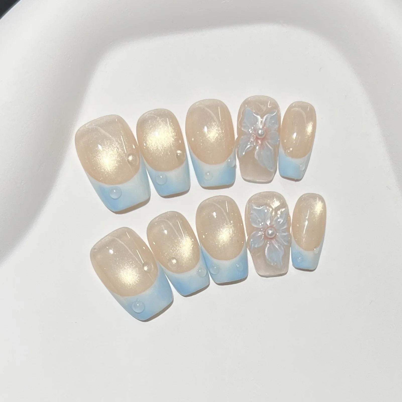 10pcs French Blue Glossy Floral Press On Nails Short Square Fake Nails with Cat Eyes for DIY Nail Art Salon Use Dating view 3