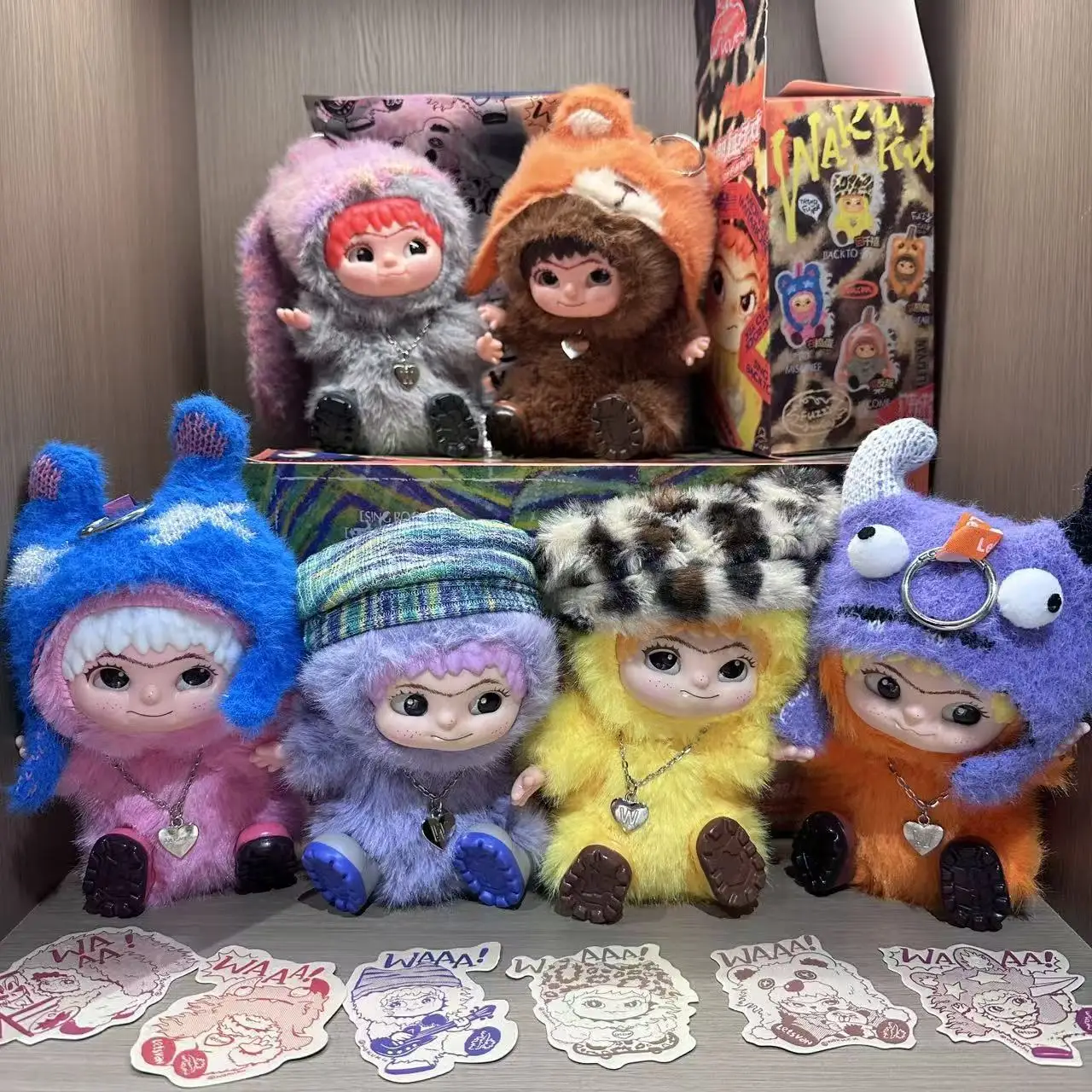 

Милая плюшевая игрушка-кукла Wakuku, брелок * Toy Monster Box, новая виниловая кукла Kawaii, подвеска на рюкзак, декоративная коробка, подарок, милый Wakuku 1:1