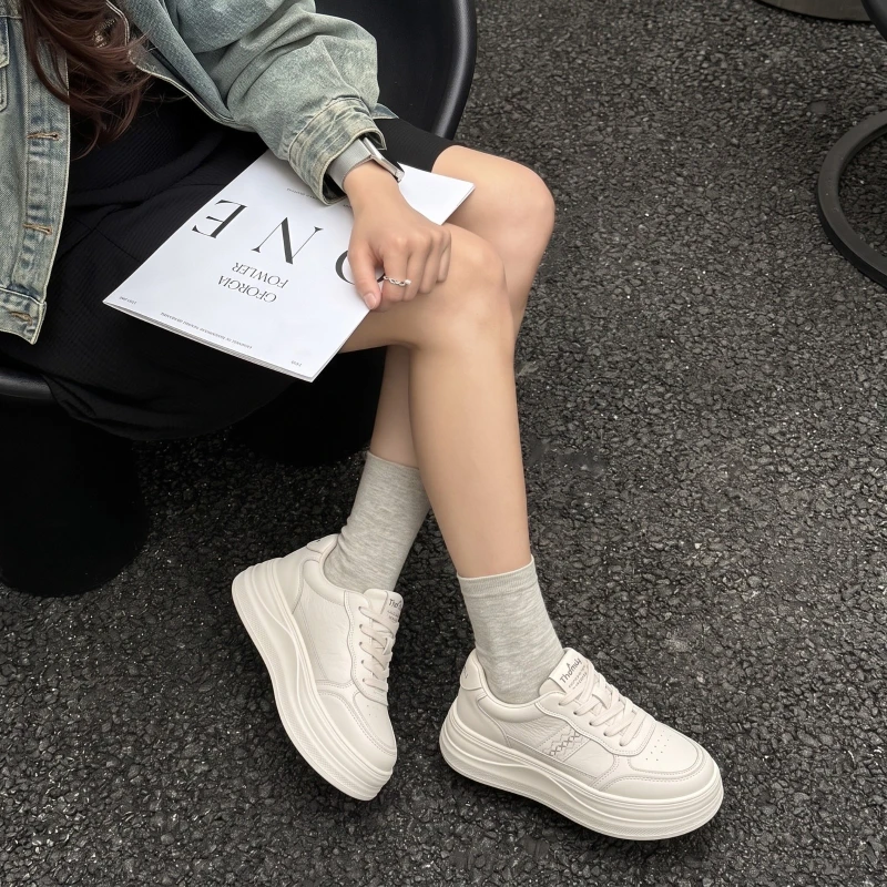 レディース秋の白い靴、韓国風新作、身長を高く見せる厚底、滑り - Mesh Sneaker Women のレビューと価格