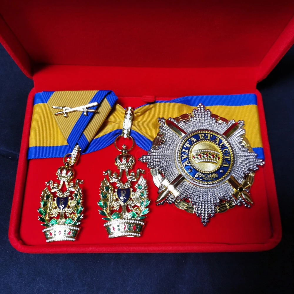 Austrian Hungary Empire Crown Badge Twin Swords Golden Flower Halo Starlight Metal Medal Collection Replica