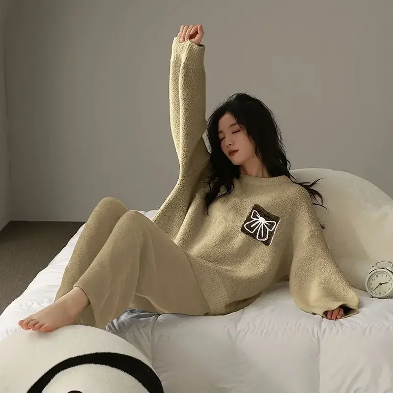 2025 Coral Velvet Pajamas Women Fall Winter New  Anti-static Thick with Half Velvet and Velvet Can Be Worn Outside Warm Homewear