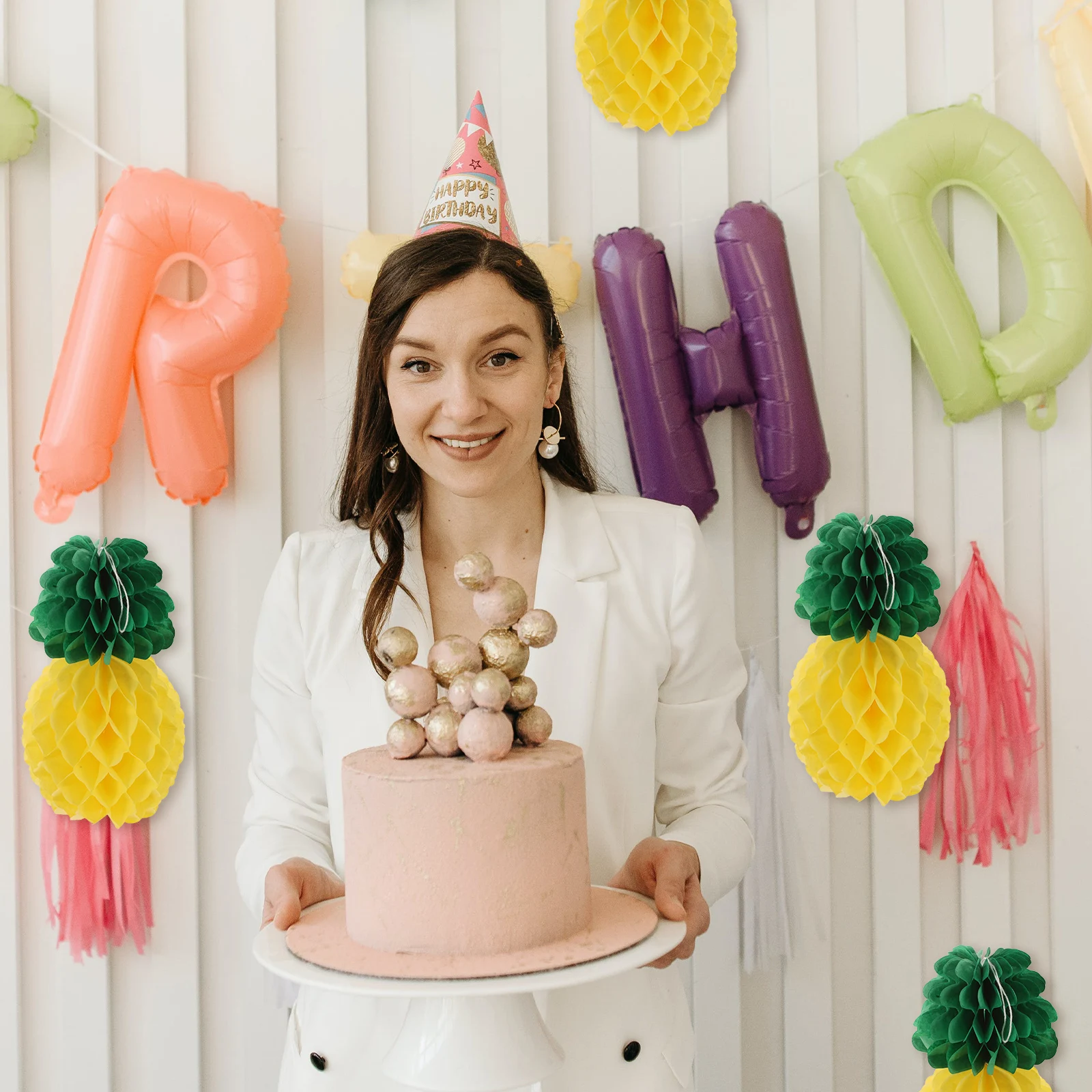 

9pcs Pineapple Hanging Decoration 20cm Honeycomb Balls Party Favors Tropical Fruit Pendant Wedding Birthday Photo Props Easy