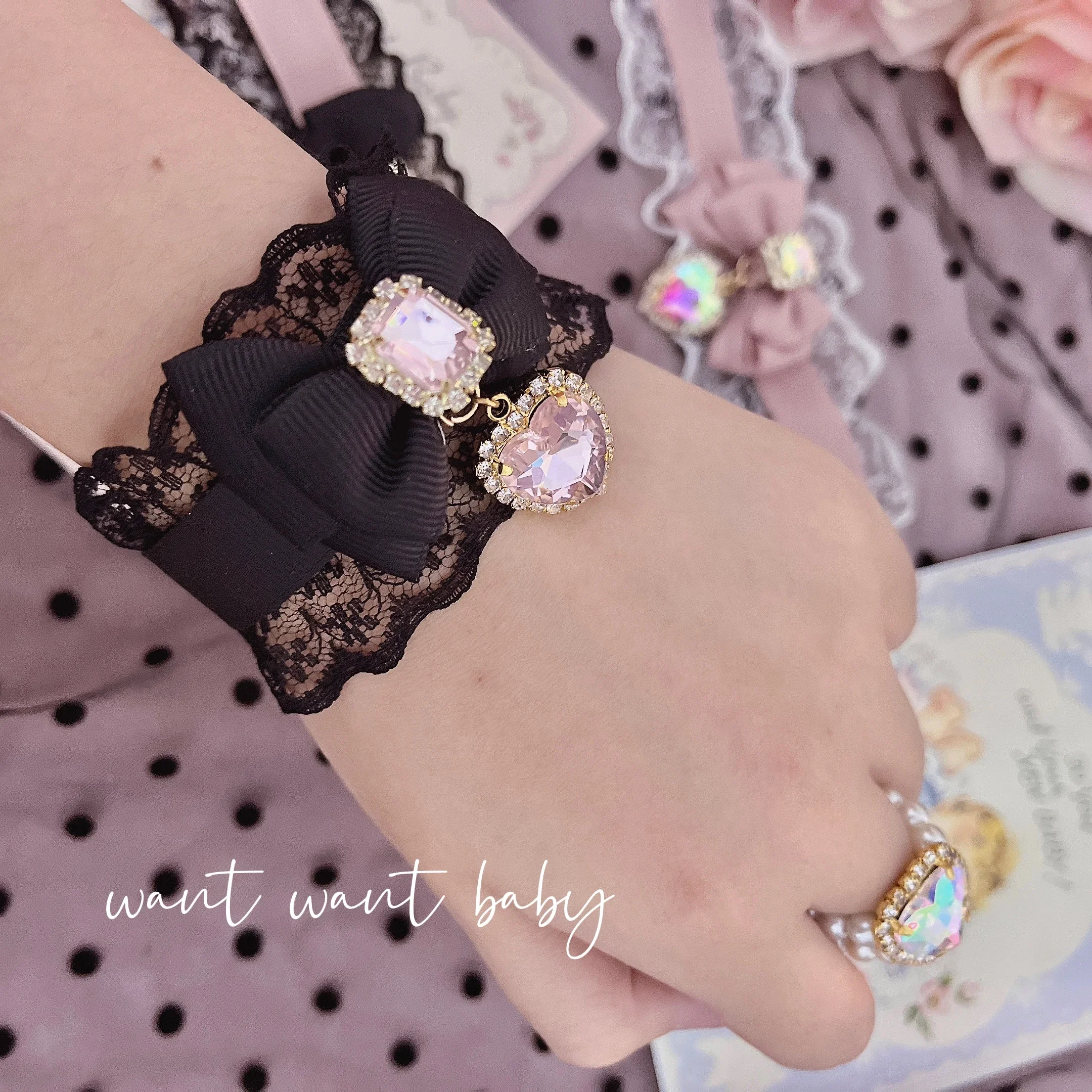 Japanese Lolita Style Women Accessories Sweet Lace Love Heart Bow Tie Rhinestone Oversleeves Brace Lace Bracelet