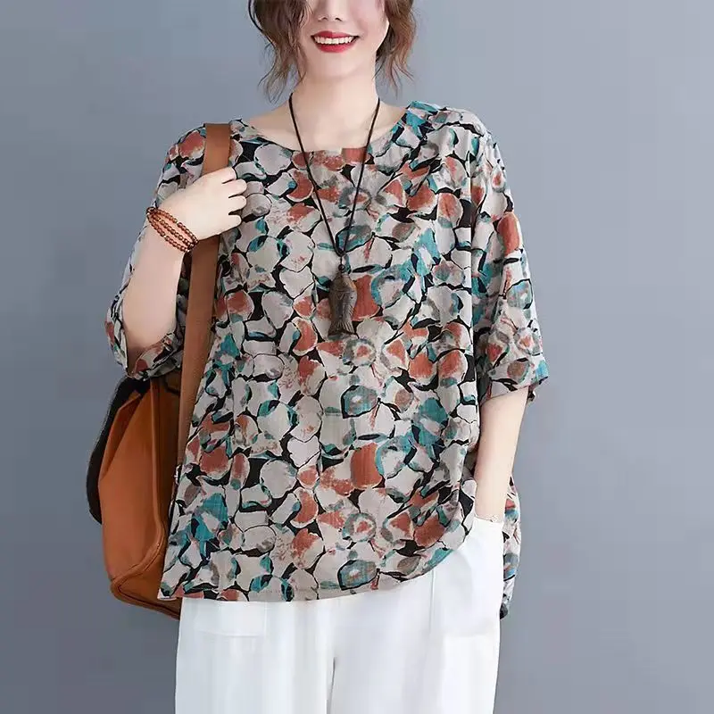 Vintage Printed O-Neck Casual Short Sleeve Floral Blouses Women's Clothing 2024 Summer New Loose All-match Tops Commuter Shirts