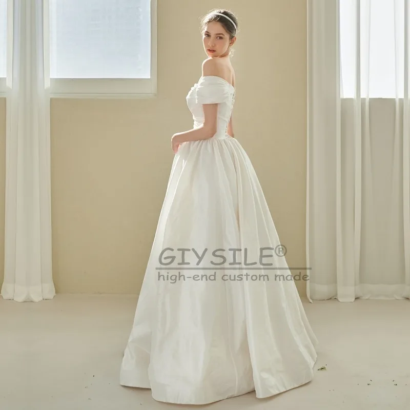 GIYSILE مخصص العاج الأبيض الساتان مزاجه فستان الزفاف الخفيف الرجعية واحدة الكتف حزام بسيط الظهر المرأة الرسمية أنيقة