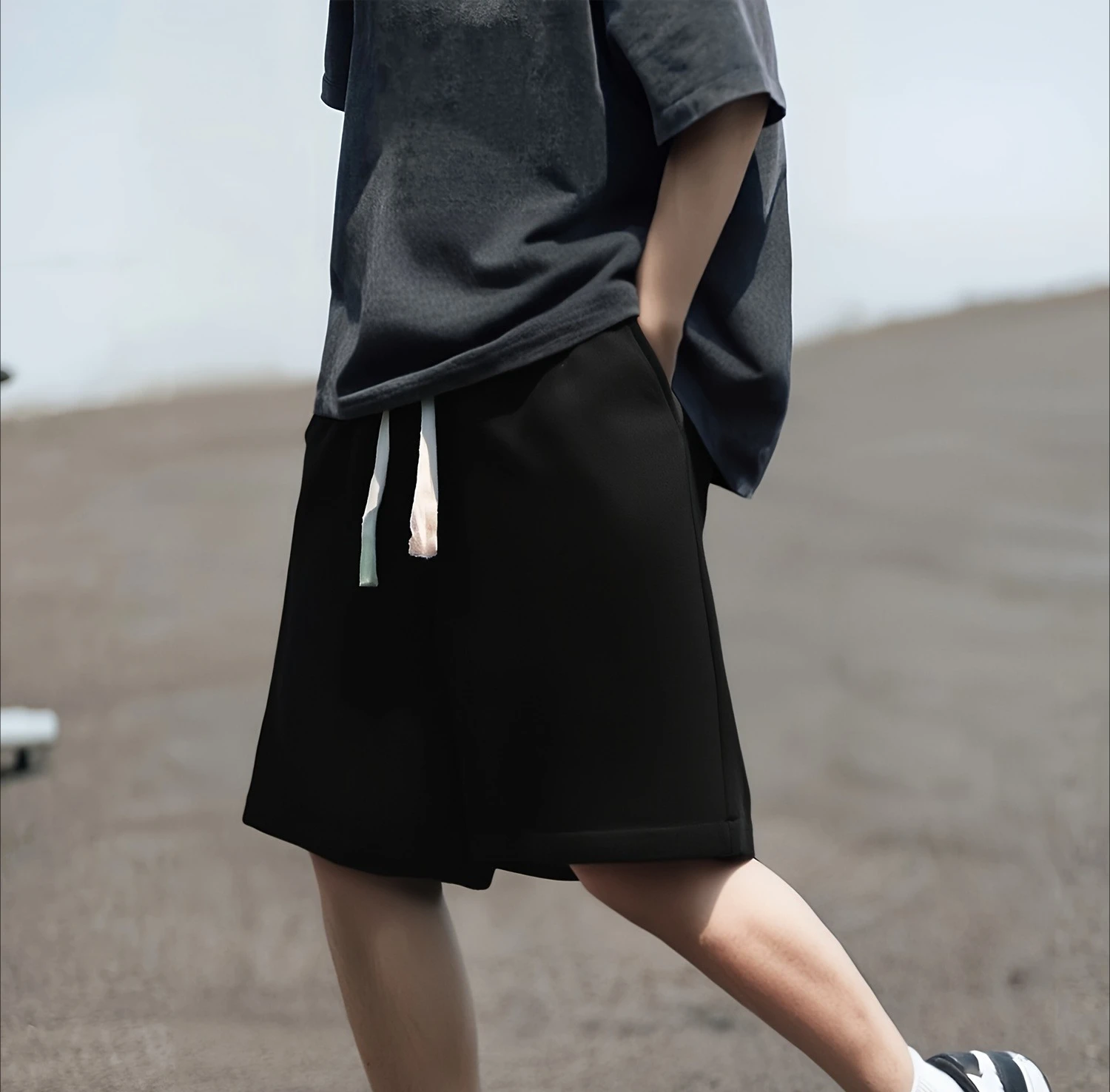 Men's Casual Shorts for Summer Breathable and Skin-friendly Fabric Stylish and Versatile Suitable for Sports and Everyday Wear
