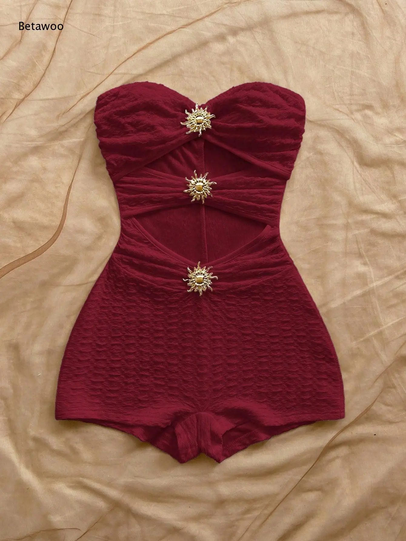 Women Textured Strapless Romper Sun Metal Ornament Cutout Back Design Short Jumpsuit Ruched Detail Slim Fit for Summer