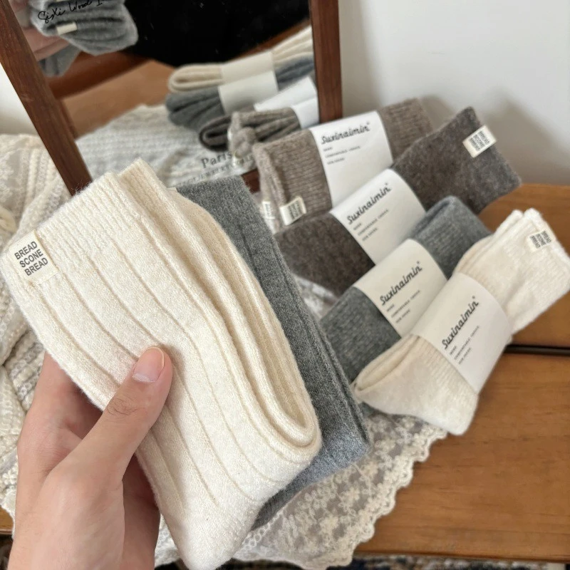 2026 New Wool Socks Women Autumn and Winter Thickened Warm Medium Tube Socks Cloth Label Japanese Solid Color Thermal Long Socks