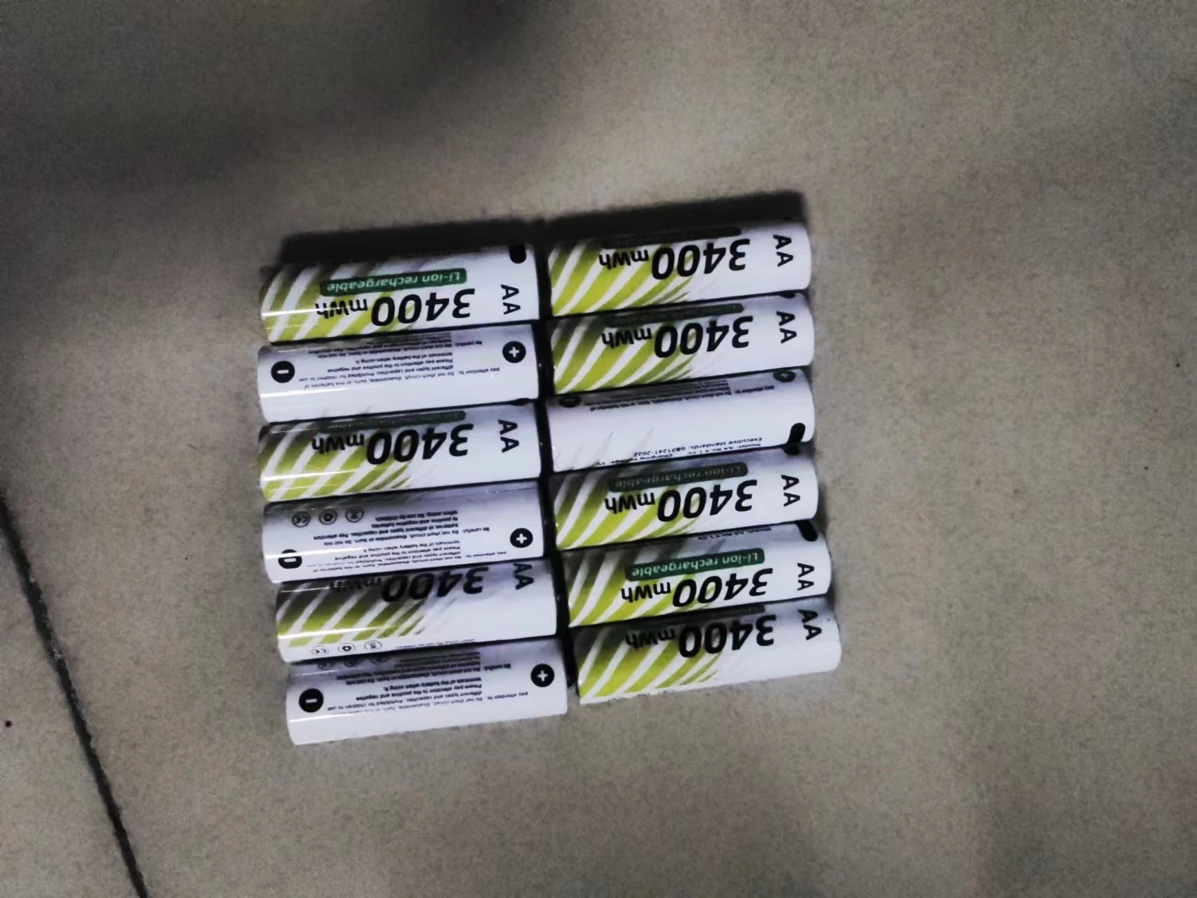 بطاريات ليثيوم أيون AAA وAA جديدة قابلة لإعادة الشحن USB ليثيوم أيون 3400mWh 1.5V AA بطاريات قابلة للشحن + بطارية 800mWh 1.5V AAA