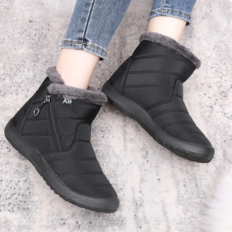 

Cotton Shoes Women's Winter New Style Side Zipper Middle Top Warm Snow Boots Lightweight and Thick Cotton Boots with Velvet