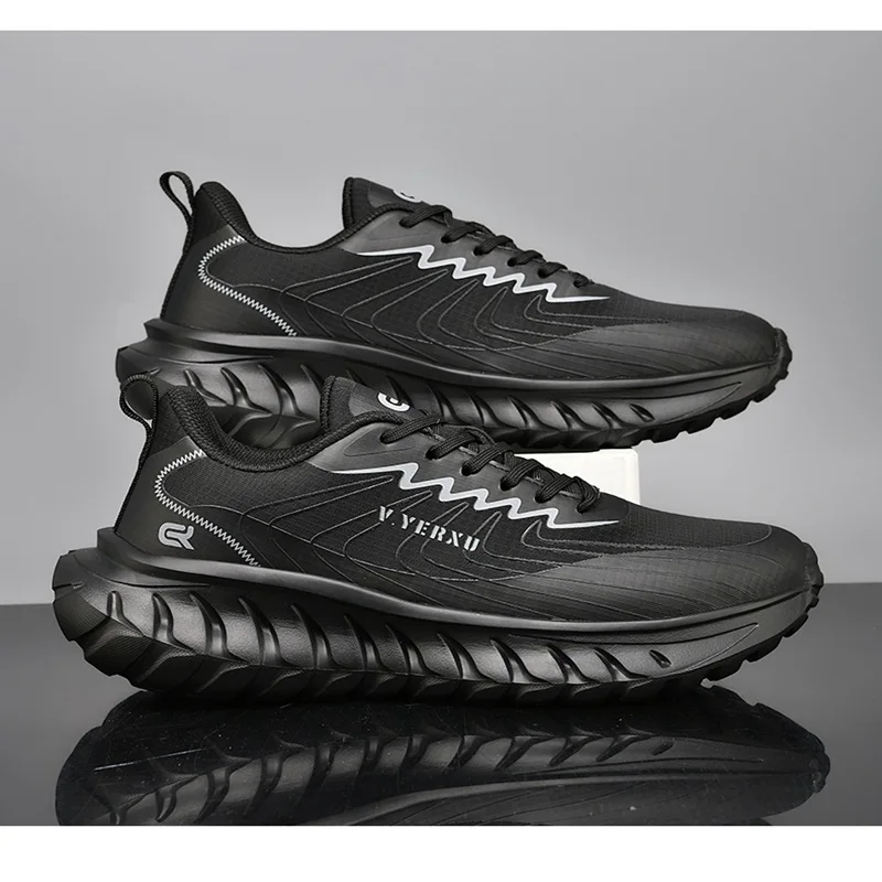 

2025 Autumn New Couple Running Shoes - Lightweight Breathable Mesh Sneakers, Trendy Sporty Casual Shoes for Students