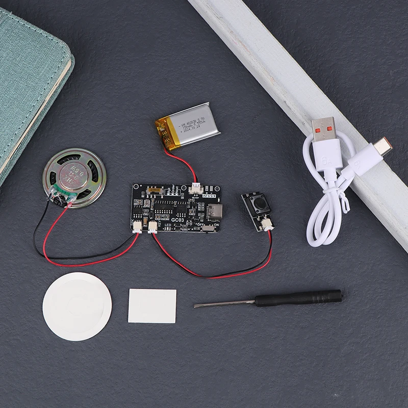 GC03 Static Card Movement Creative Gift Box Christmas Birthday Card Music Cover Wall MP3 Download Voice Tech TYPE-C