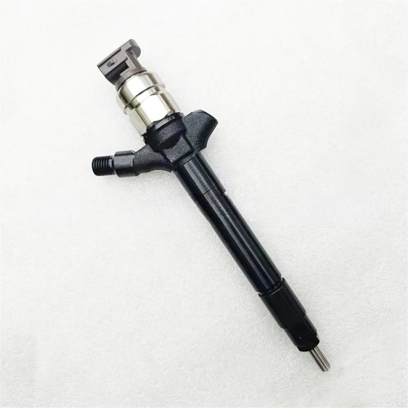 

Детали экскаватора Топливная форсунка в сборе 095000-9730 23670-51031