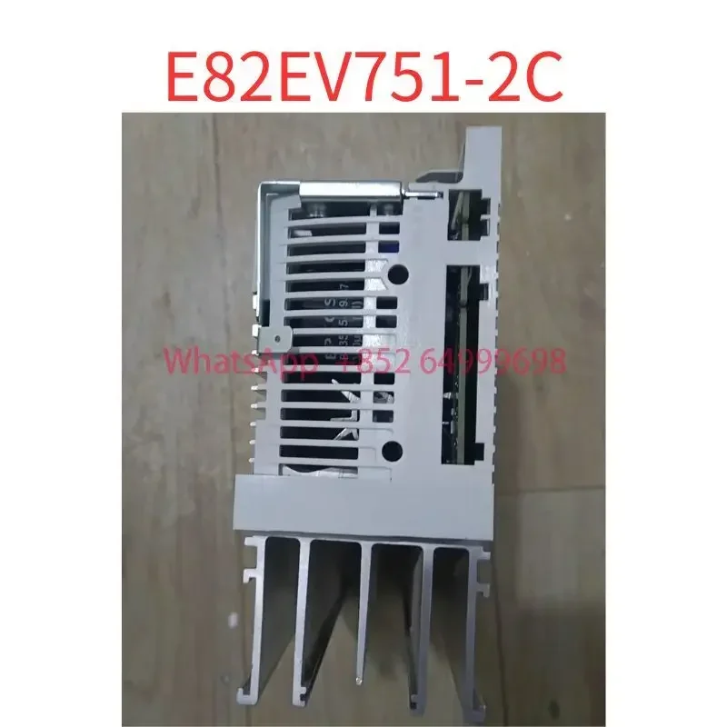 

Б/у инвертор E82EV751-2C 0,75 кВт 220 В Тест ОК