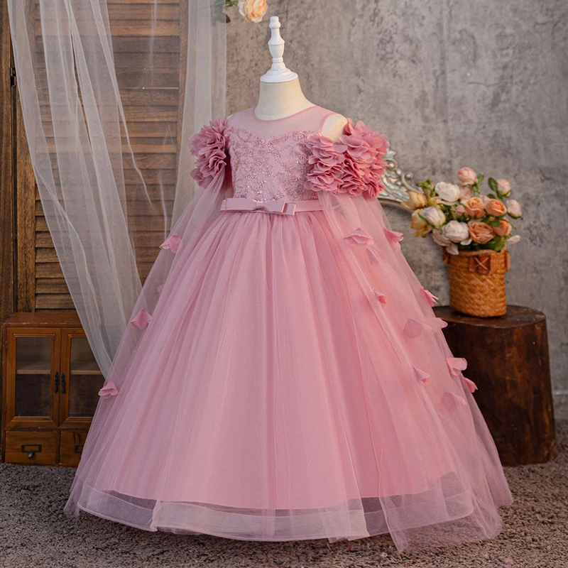 매혹적인 화이트 소녀용 정장 드레스, 스쿱 넥과 긴 튤 소매, 플라워 걸 드레스, 바닥까지 닿는 트레인 소녀 드레스